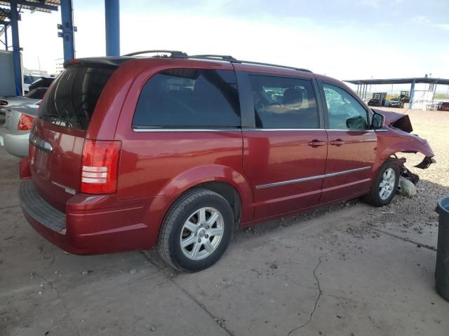 2010 Chrysler Town & Country Touring