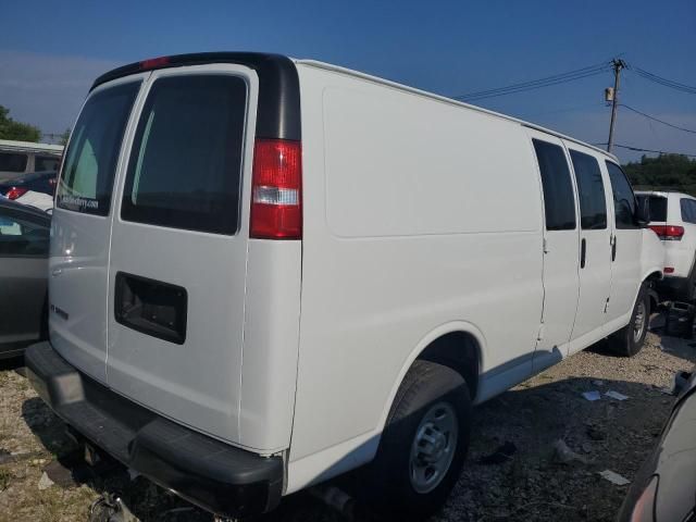 2021 Chevrolet Express G2500