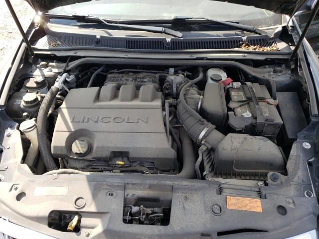 2011 Lincoln MKS