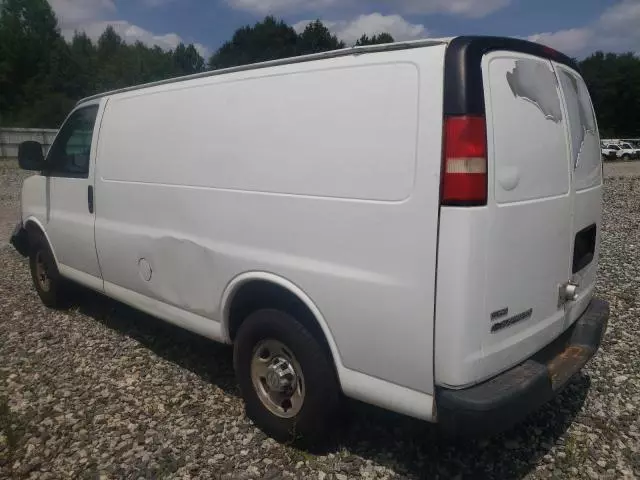 2010 Chevrolet Express G2500