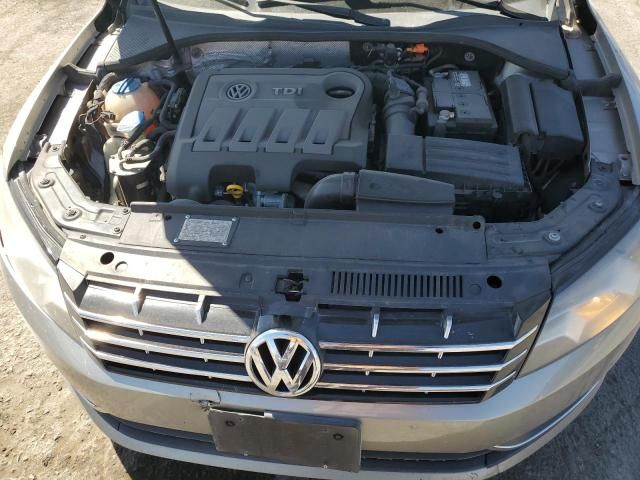 2014 Volkswagen Passat SEL