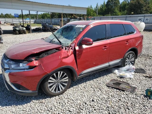 2019 Mitsubishi Outlander SE