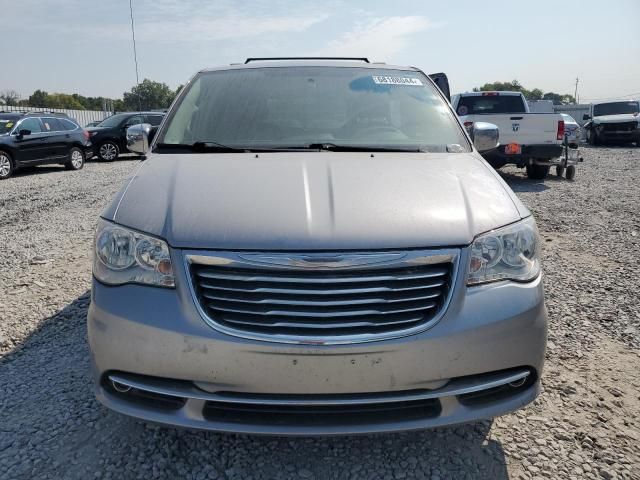 2015 Chrysler Town & Country Touring L