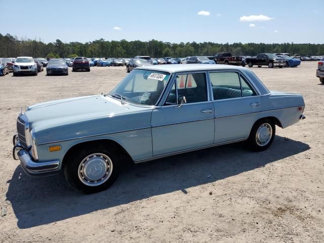 1972 Mercedes-Benz E