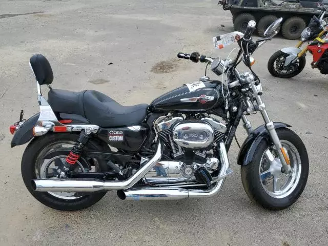 2012 Harley-Davidson XL1200 C