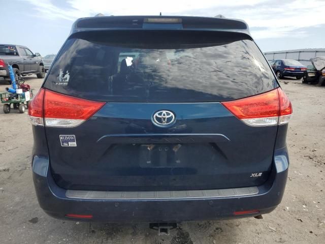 2012 Toyota Sienna XLE