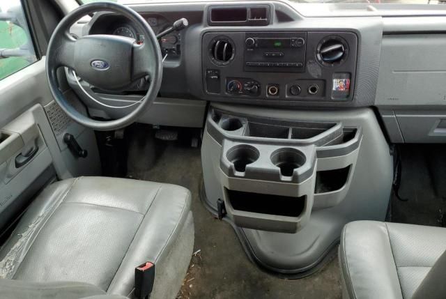 2010 Ford Econoline E250 Van