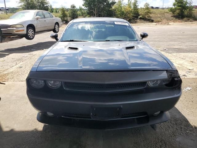 2012 Dodge Challenger SXT