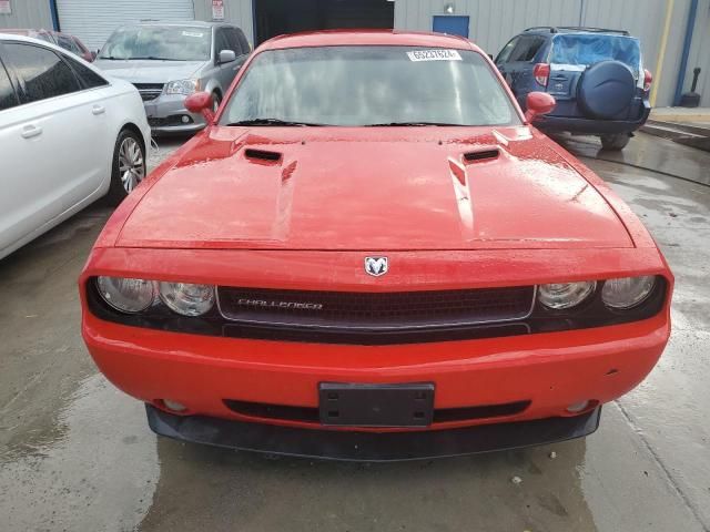 2009 Dodge Challenger SE