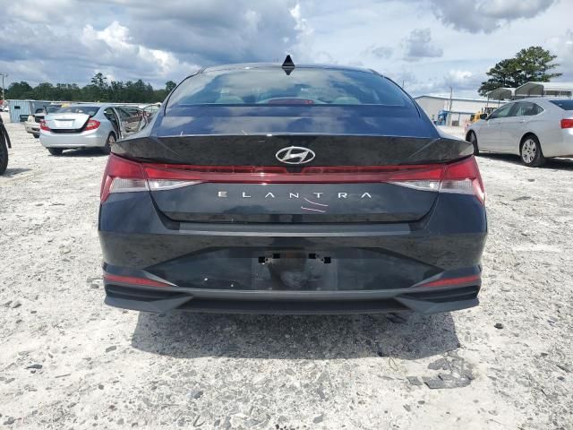 2022 Hyundai Elantra SEL