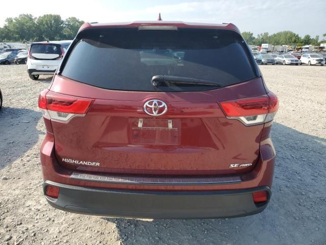 2017 Toyota Highlander SE