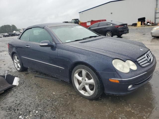 2005 Mercedes-Benz CLK 320