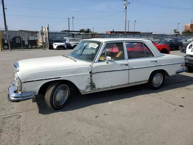 1968 Mercedes-Benz 250SE