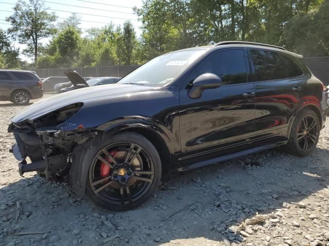 2014 Porsche Cayenne GTS