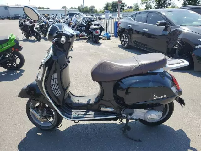 2005 Vespa Granturismo 200