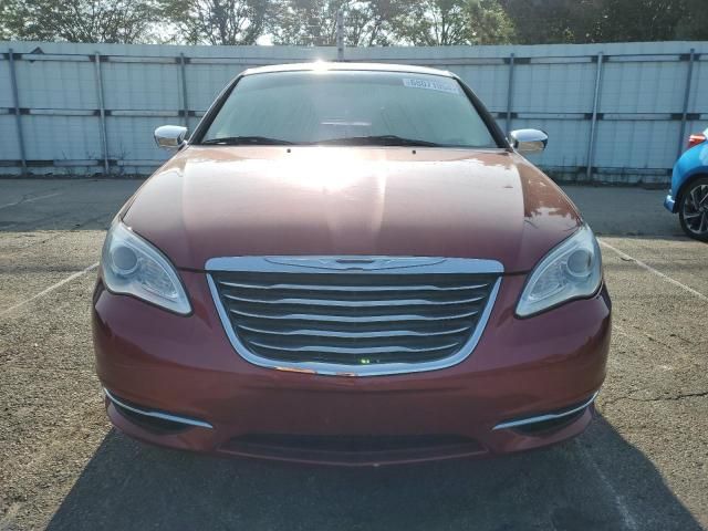 2013 Chrysler 200 Limited