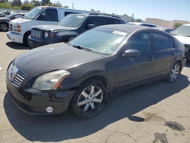 2005 Nissan Maxima SE