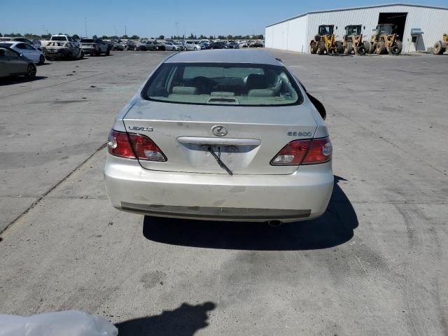 2002 Lexus ES 300