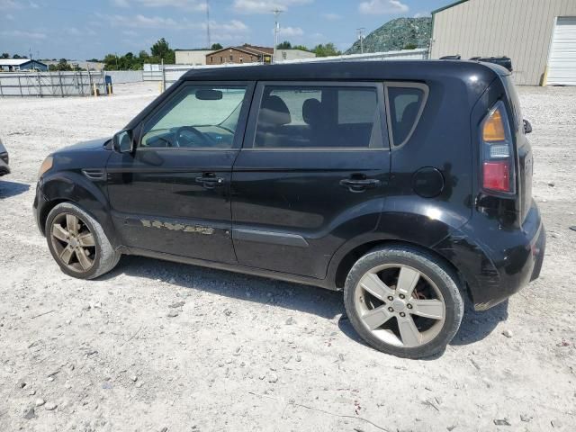 2011 KIA Soul +