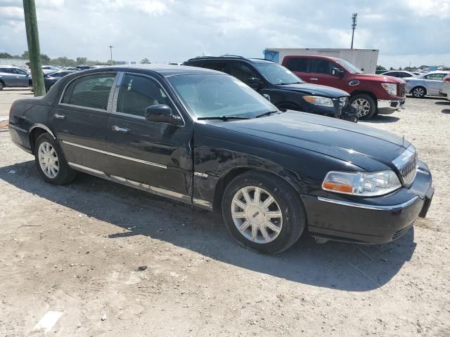 2009 Lincoln Town Car Signature Limited