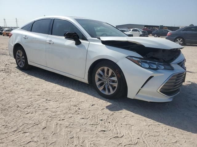 2019 Toyota Avalon XLE