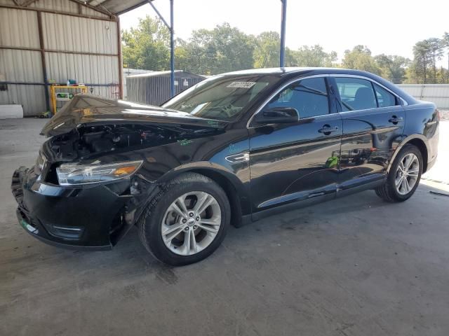 2018 Ford Taurus SEL