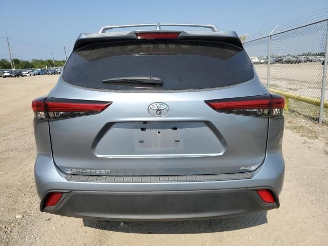 2023 Toyota Highlander L