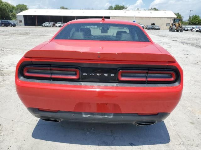 2016 Dodge Challenger SXT