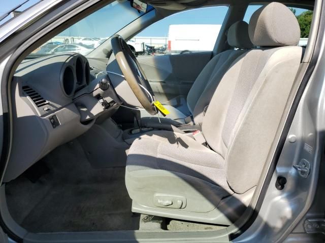 2002 Nissan Altima Base