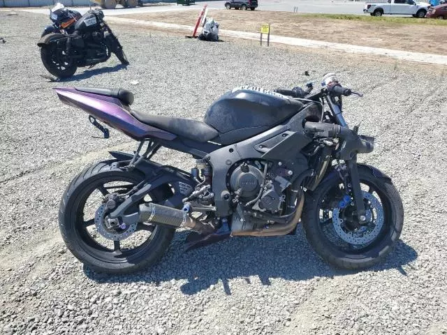 2006 Yamaha YZFR6 L