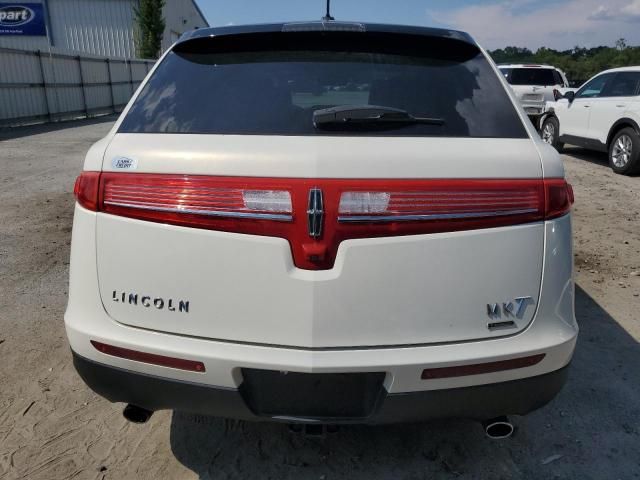 2013 Lincoln MKT