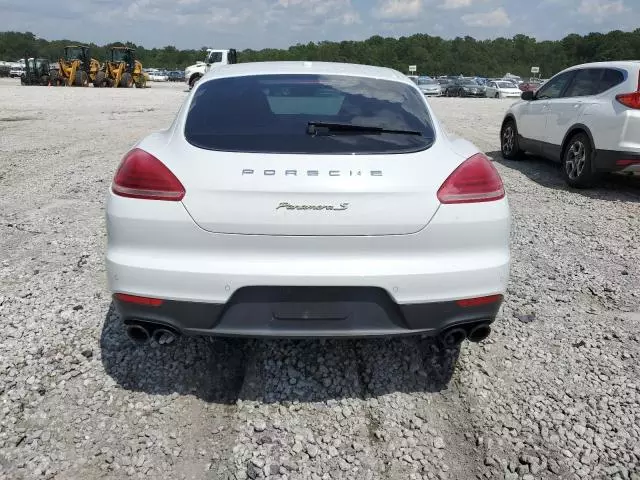 2016 Porsche Panamera SE Hybrid