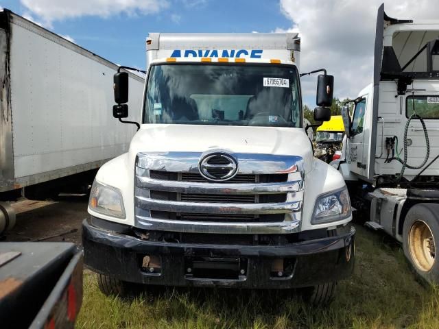 2015 Hino 258 268