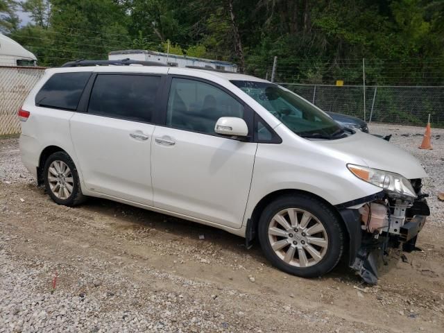 2013 Toyota Sienna XLE