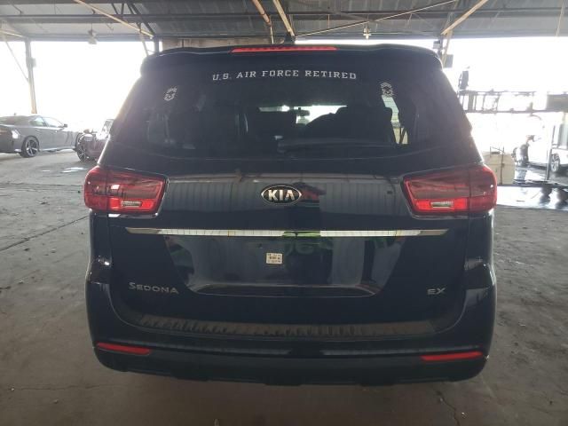 2020 KIA Sedona LX