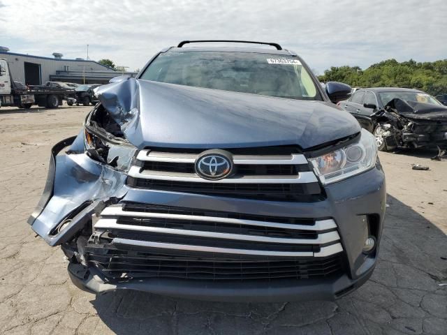 2018 Toyota Highlander SE