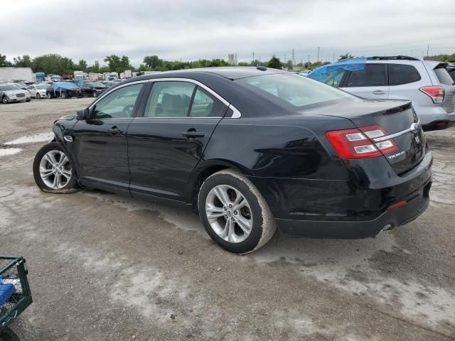 2016 Ford Taurus SE