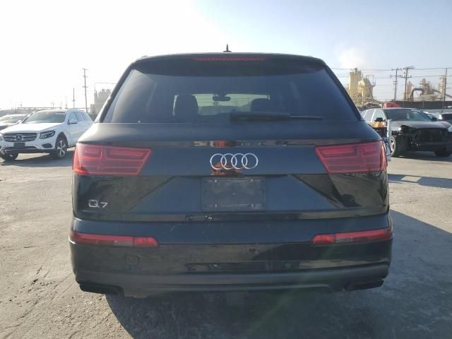 2019 Audi Q7 Prestige