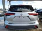 2021 Toyota Highlander L