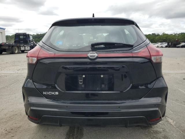 2022 Nissan Kicks S