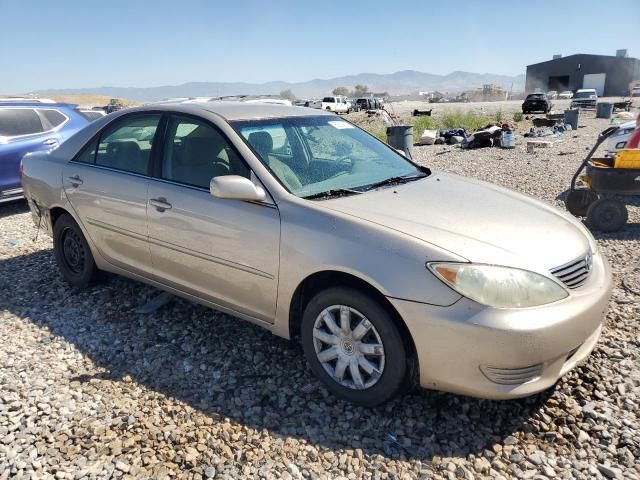 2005 Toyota Camry LE