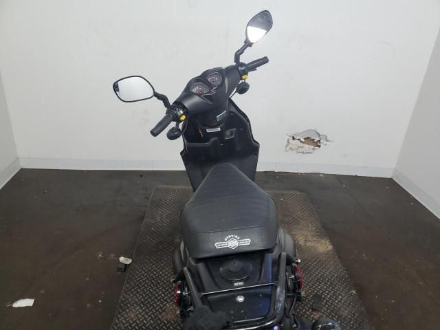 2022 Genuine Scooter Co. Roughhouse 50