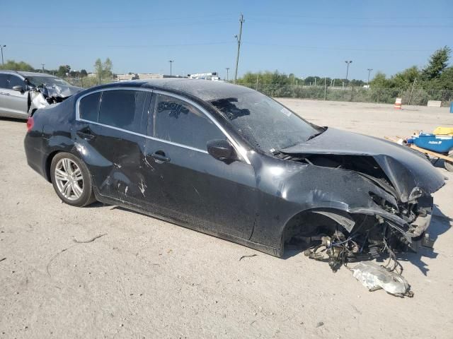 2015 Infiniti Q40