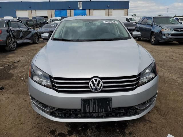 2015 Volkswagen Passat S