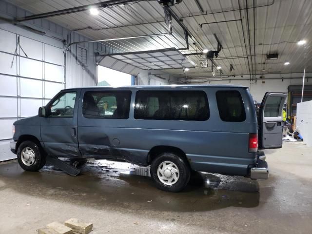 2012 Ford Econoline E350 Super Duty Wagon