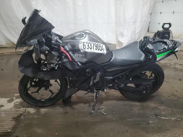 2015 Kawasaki EX300 A