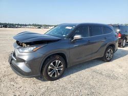 Toyota salvage cars for sale: 2020 Toyota Highlander Hybrid XLE