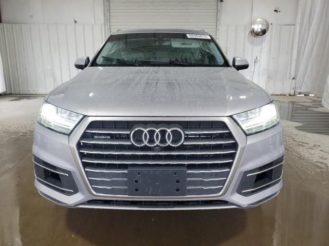 2017 Audi Q7 Prestige