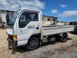 Salvage trucks for sale at Kapolei, HI auction: 1994 Isuzu Truck