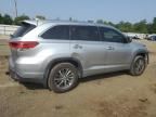 2017 Toyota Highlander SE